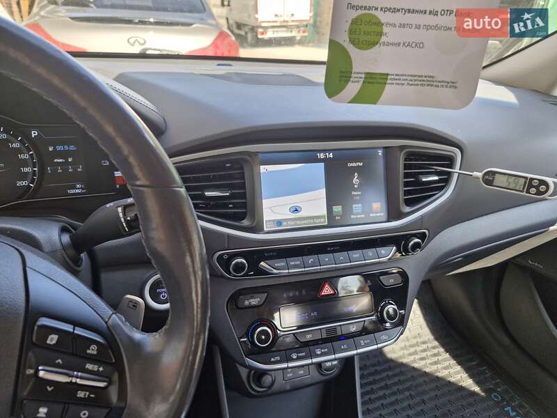 Хетчбек Hyundai Ioniq 2017 в Вінниці