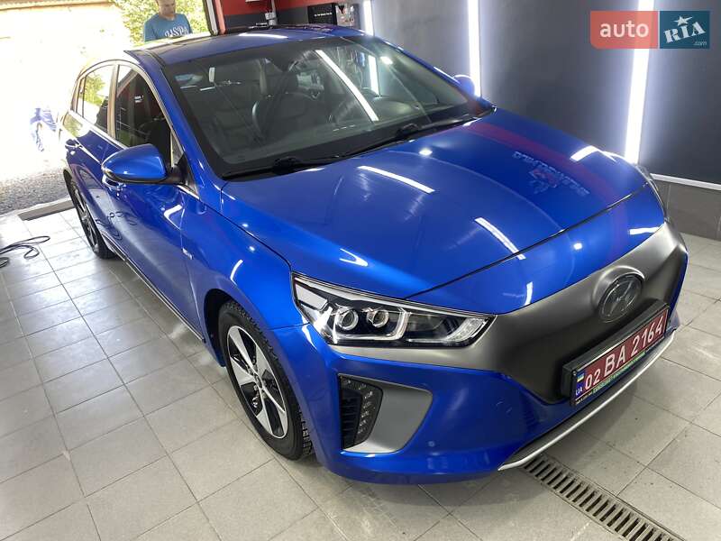 Хетчбек Hyundai Ioniq 2017 в Вінниці