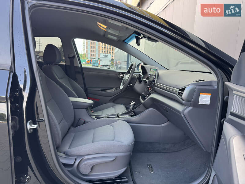 Ліфтбек Hyundai Ioniq 2021 в Києві