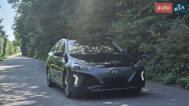 Хэтчбек Hyundai Ioniq 2018 в Ужгороде фото 4 Хэтчбек Hyundai Ioniq 2018 в Ужгороде