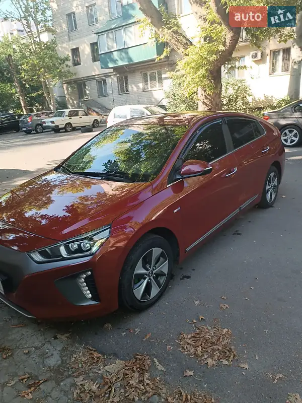 Hyundai Ioniq