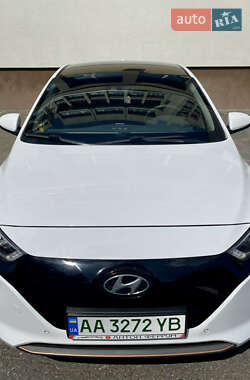 Хетчбек Hyundai Ioniq 2018 в Києві