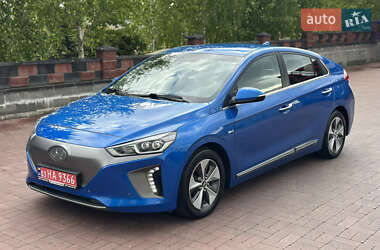Хэтчбек Hyundai Ioniq 2017 в Ровно
