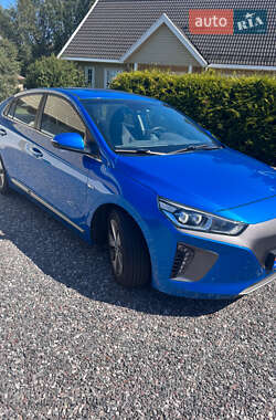 Хетчбек Hyundai Ioniq 2017 в Вінниці