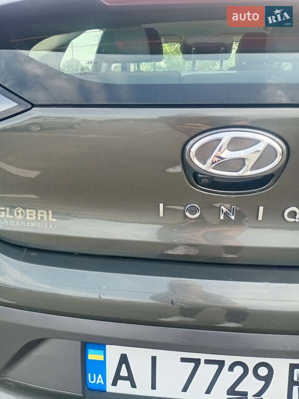 Ліфтбек Hyundai Ioniq 2021 в Києві