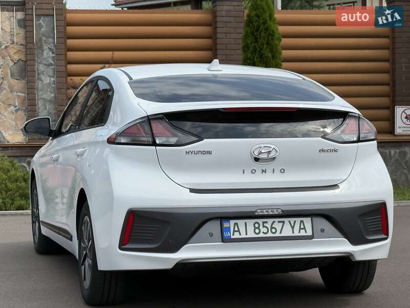 Ліфтбек Hyundai Ioniq 2021 в Києві