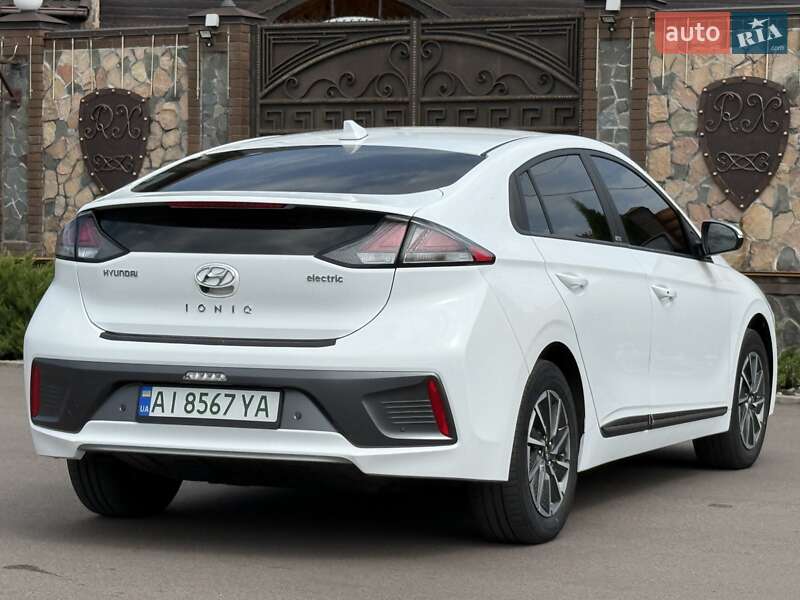 Ліфтбек Hyundai Ioniq 2021 в Києві
