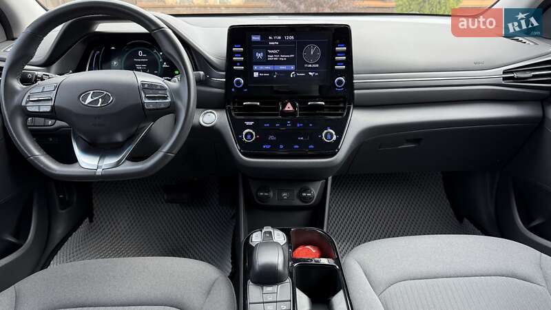 Ліфтбек Hyundai Ioniq 2021 в Києві