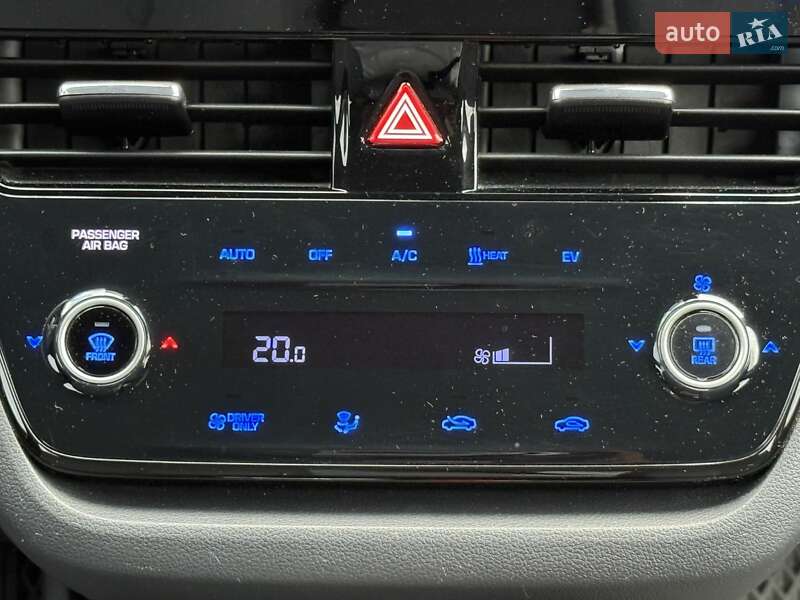 Ліфтбек Hyundai Ioniq 2021 в Києві