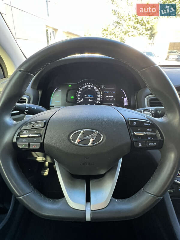 Хэтчбек Hyundai Ioniq 2018 в Одессе