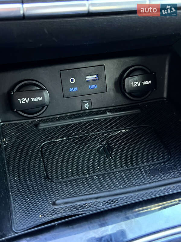 Хэтчбек Hyundai Ioniq 2018 в Одессе