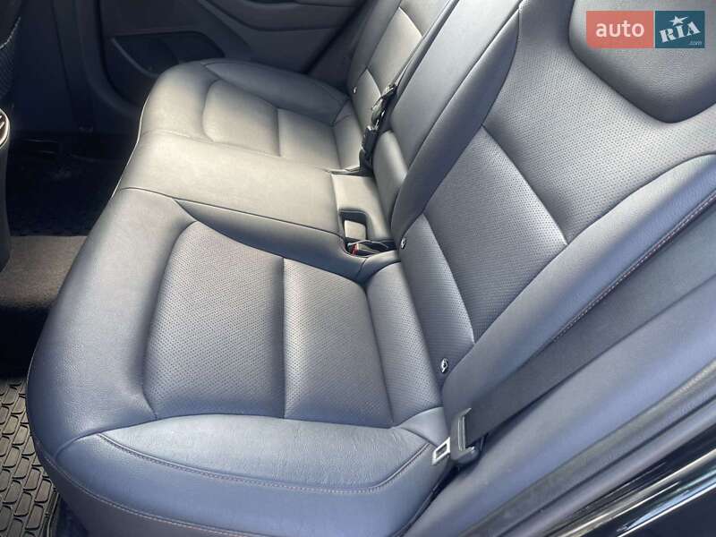 Хэтчбек Hyundai Ioniq 2017 в Киеве