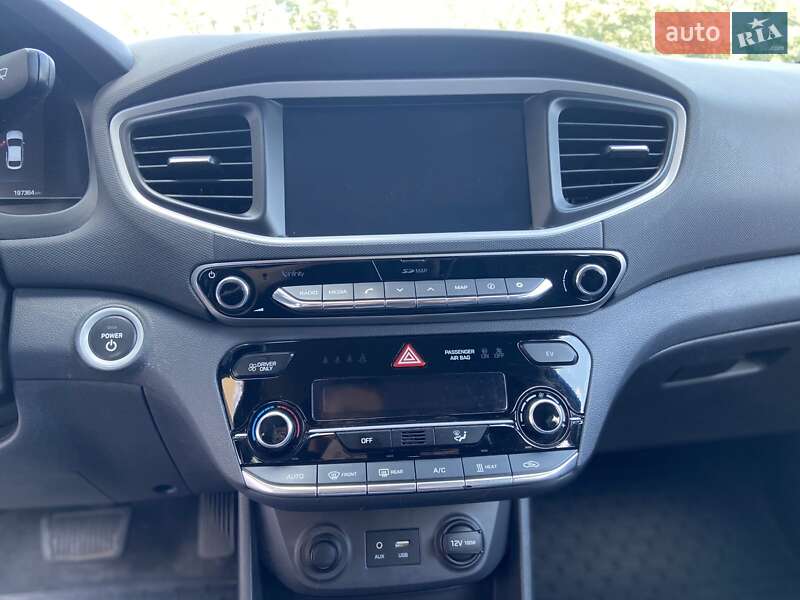 Хетчбек Hyundai Ioniq 2017 в Рівному