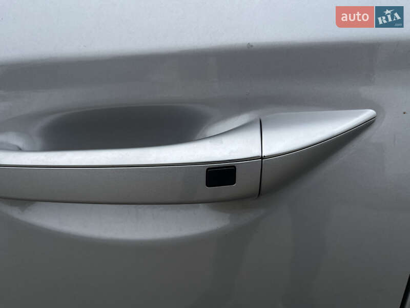 Ліфтбек Hyundai Ioniq 2020 в Львові