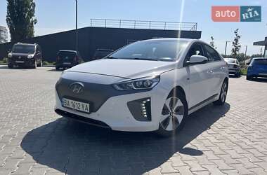 Хэтчбек Hyundai Ioniq 2017 в Кропивницком