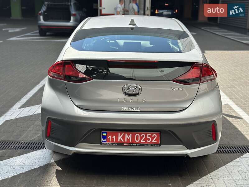 Ліфтбек Hyundai Ioniq 2020 в Києві