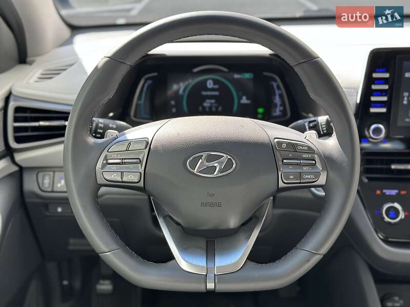 Ліфтбек Hyundai Ioniq 2020 в Києві