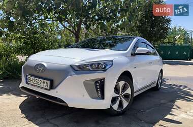 Хэтчбек Hyundai Ioniq 2018 в Одессе
