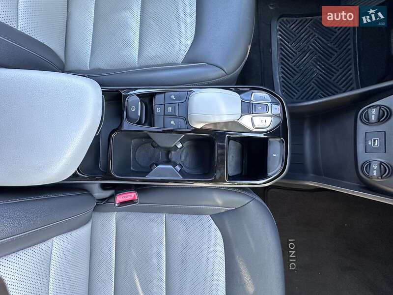 Ліфтбек Hyundai Ioniq 2020 в Києві