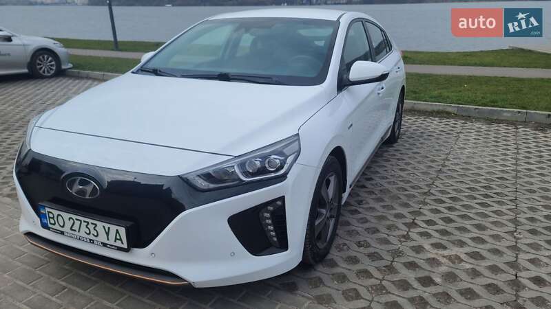 Лифтбек Hyundai Ioniq 2019 в Тернополе фото 5 Лифтбек Hyundai Ioniq 2019 в Тернополе