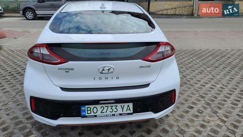 Лифтбек Hyundai Ioniq 2019 в Тернополе фото 9 Лифтбек Hyundai Ioniq 2019 в Тернополе