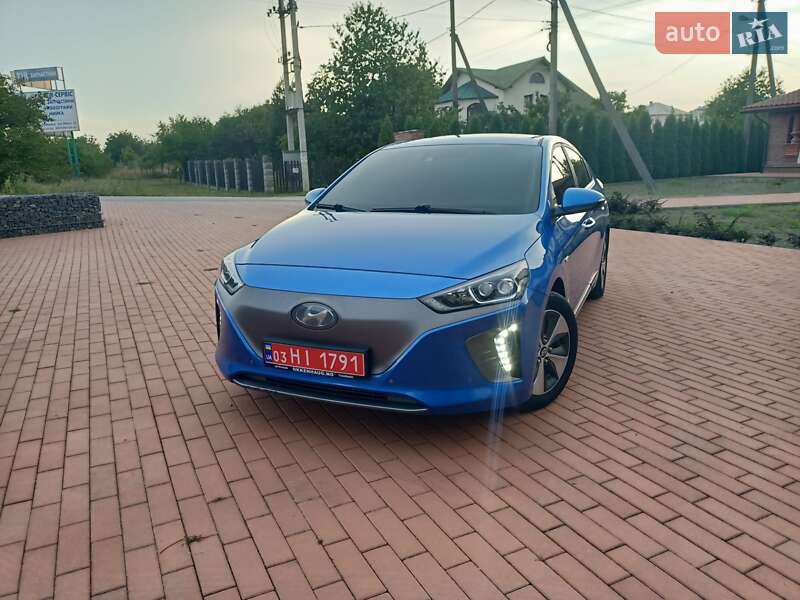Хетчбек Hyundai Ioniq 2017 в Івано-Франківську