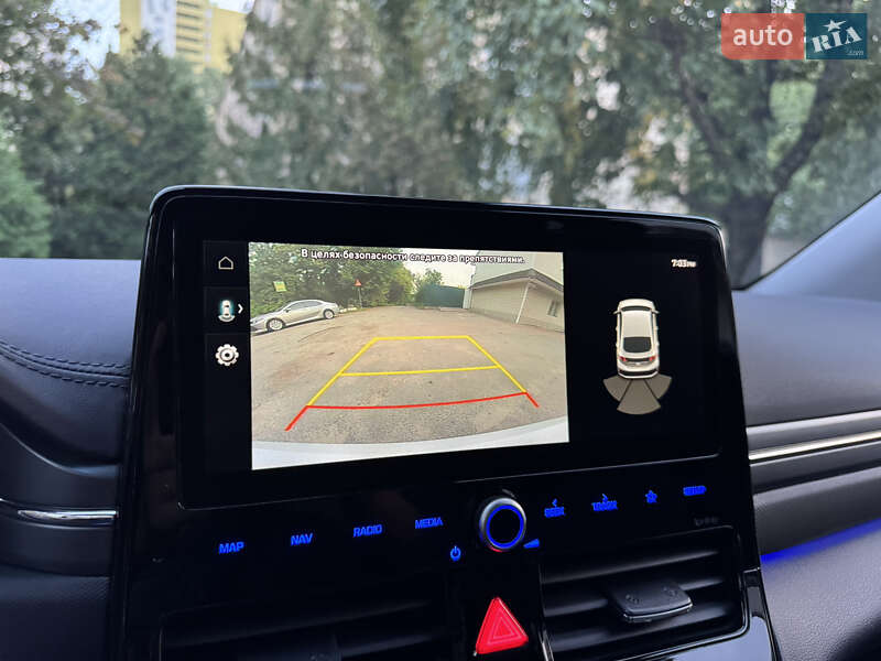 Лифтбек Hyundai Ioniq 2020 в Киеве фото 23 Лифтбек Hyundai Ioniq 2020 в Киеве