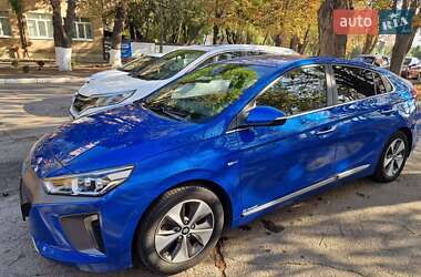 Хетчбек Hyundai Ioniq 2017 в Кропивницькому