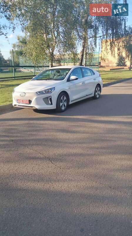 Hyundai Ioniq 2018 Hyundai Ioniq 2018