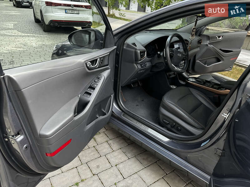 Хэтчбек Hyundai Ioniq 2019 в Ивано-Франковске
