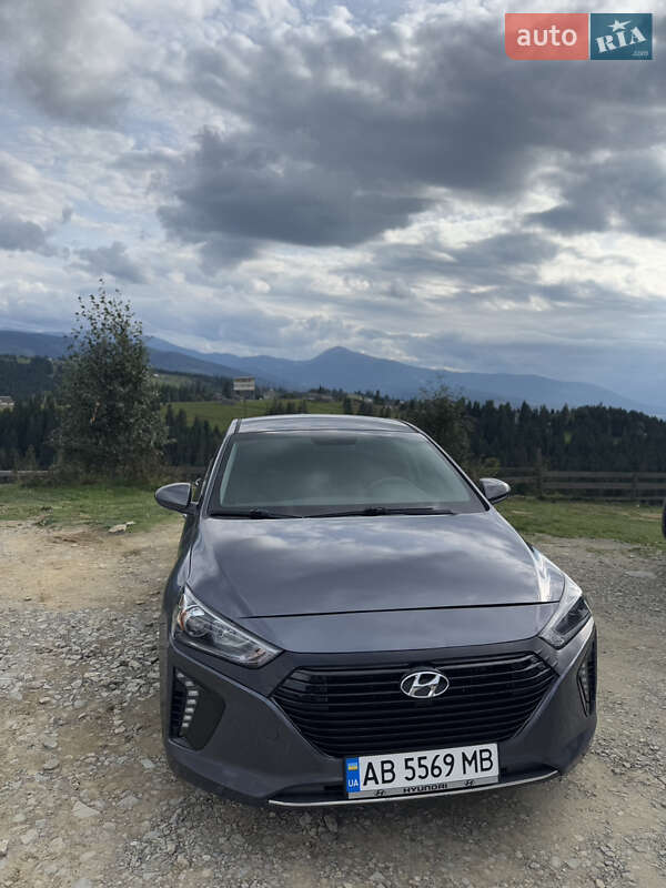 Hyundai Ioniq 2017 Hyundai Ioniq 2017