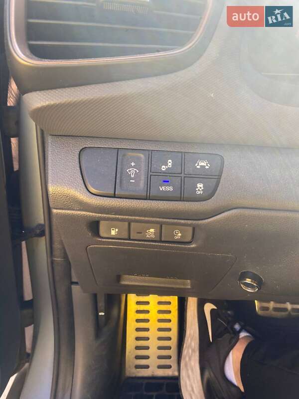 Хетчбек Hyundai Ioniq 2018 в Одесі