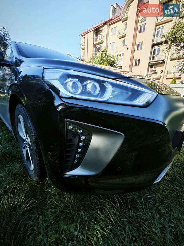Хетчбек Hyundai Ioniq 2016 в Коломиї