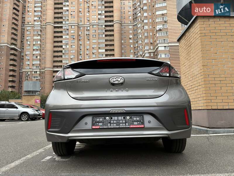 Ліфтбек Hyundai Ioniq 2020 в Києві