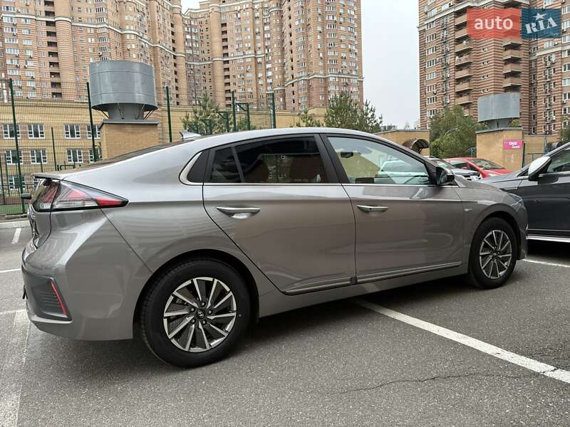 Ліфтбек Hyundai Ioniq 2020 в Києві