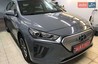 Лифтбек Hyundai Ioniq 2021 в 