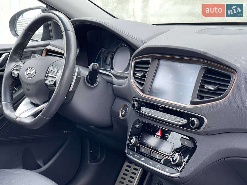 Хетчбек Hyundai Ioniq 2019 в Трускавці