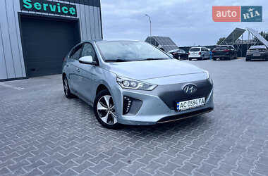 Хэтчбек Hyundai Ioniq 2016 в Владимире