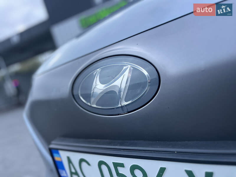 Хетчбек Hyundai Ioniq 2016 в Володимирі