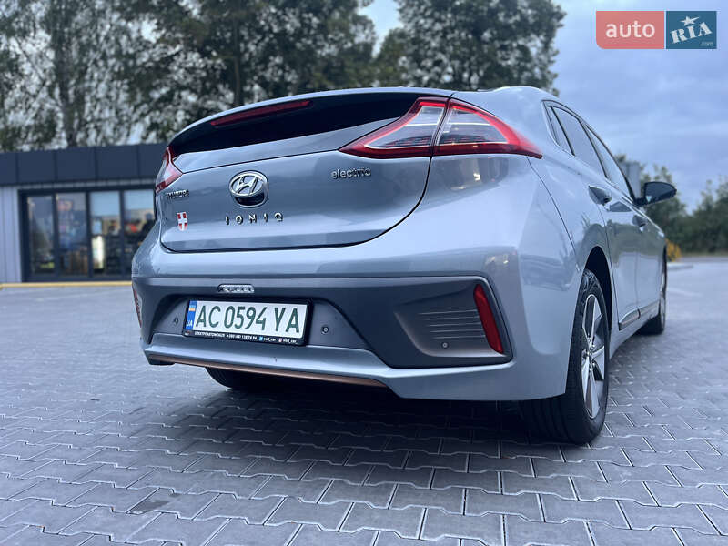 Хетчбек Hyundai Ioniq 2016 в Володимирі