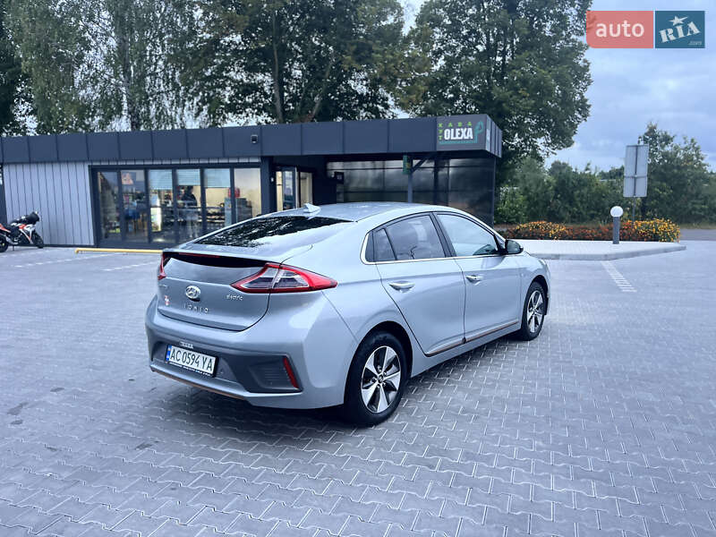 Хетчбек Hyundai Ioniq 2016 в Володимирі