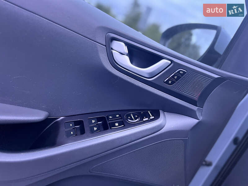 Хетчбек Hyundai Ioniq 2016 в Володимирі
