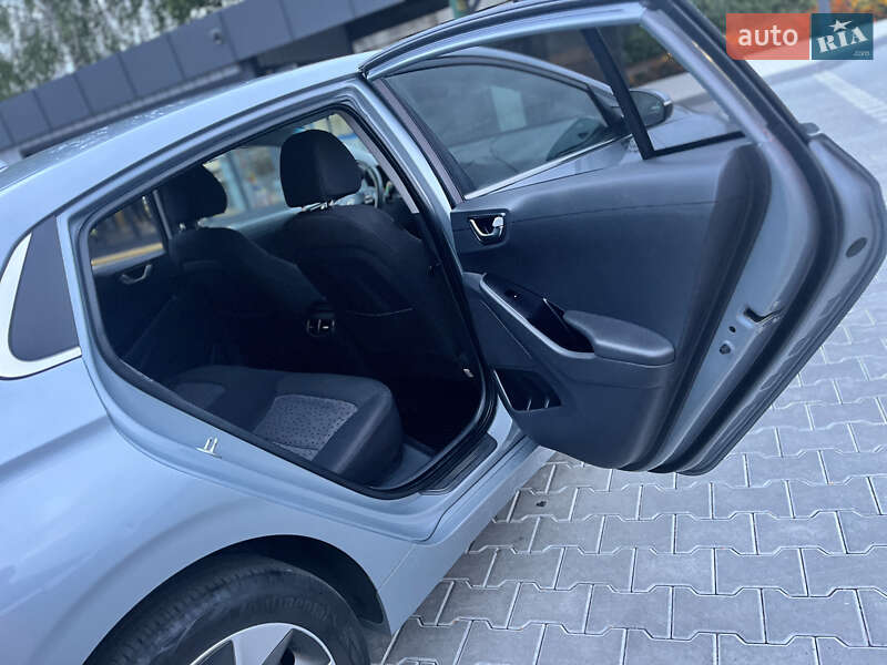 Хетчбек Hyundai Ioniq 2016 в Володимирі