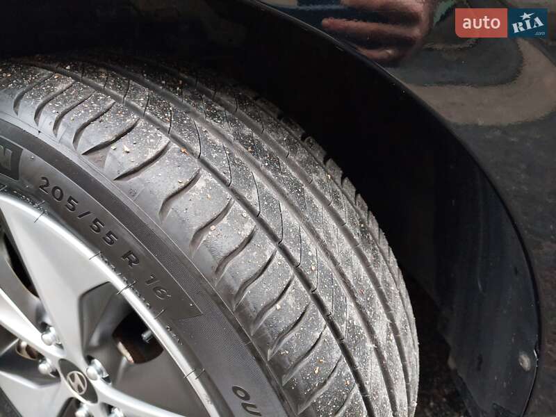 Лифтбек Hyundai Ioniq 2019 в Первомайске фото 32 Лифтбек Hyundai Ioniq 2019 в Первомайске