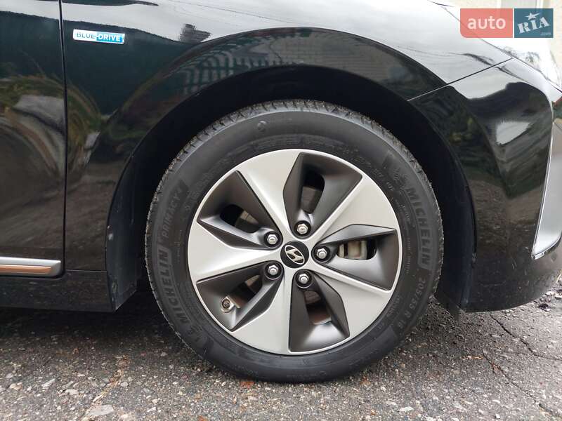 Лифтбек Hyundai Ioniq 2019 в Первомайске фото 34 Лифтбек Hyundai Ioniq 2019 в Первомайске