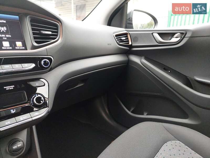 Лифтбек Hyundai Ioniq 2019 в Первомайске фото 87 Лифтбек Hyundai Ioniq 2019 в Первомайске
