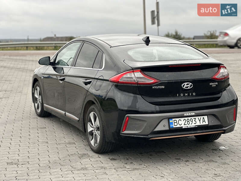 Хэтчбек Hyundai Ioniq 2017 в Львове