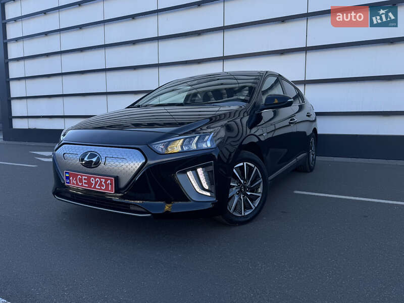 Хэтчбек Hyundai Ioniq 2019 в Киеве