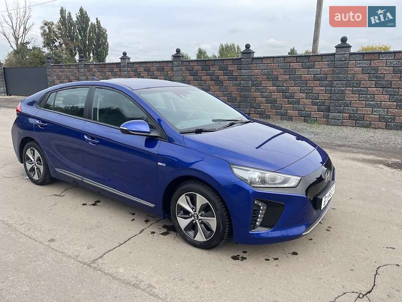 Хэтчбек Hyundai Ioniq 2018 в Ровно