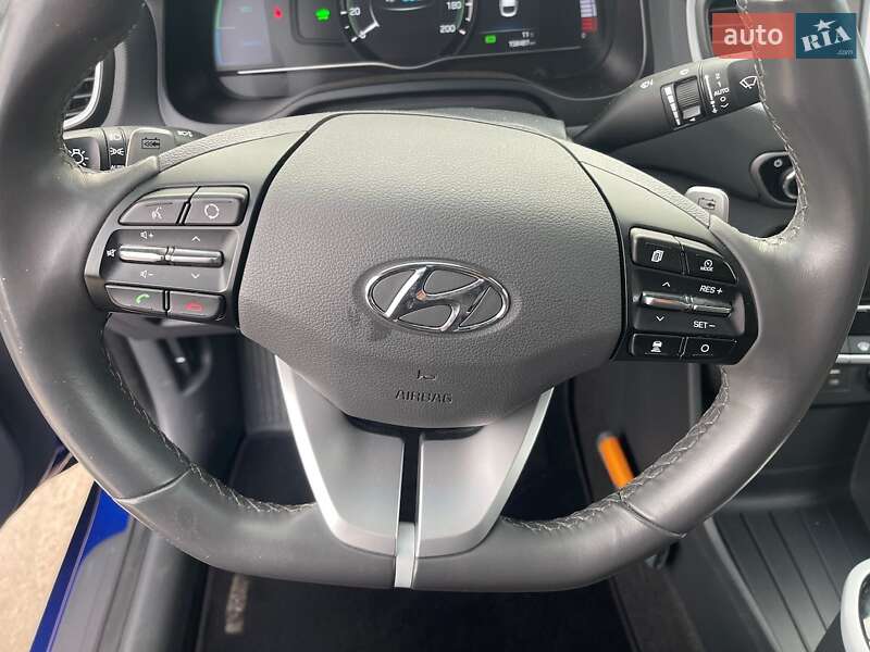 Хэтчбек Hyundai Ioniq 2018 в Ровно